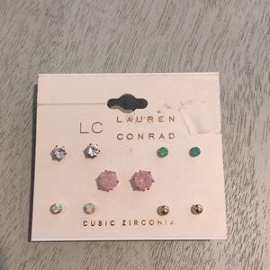 Lauren Conrad Stud Earrings 5 pairs